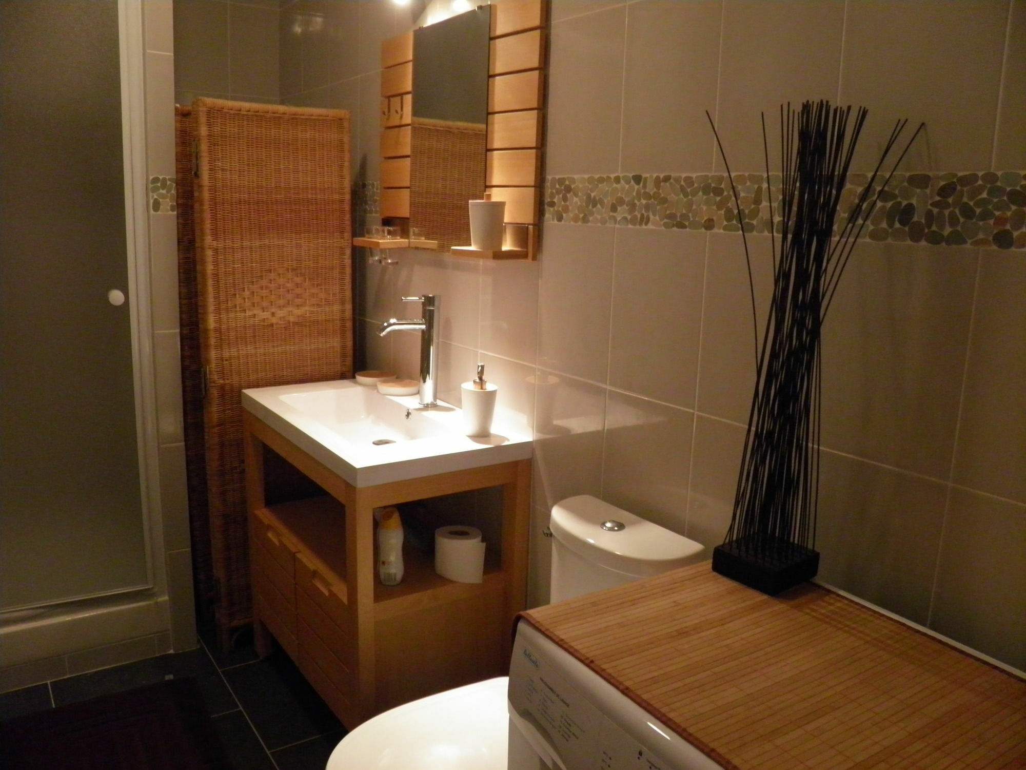 Les Gites Du Monde , Appartements 2 Chambres- 4 Lits Simples Modulables En Lits Doubles Le Havre Exteriör bild